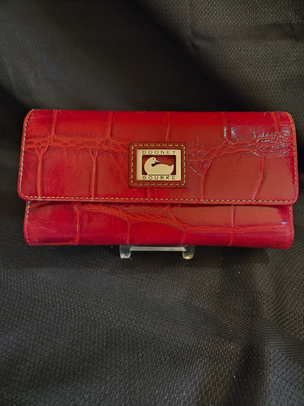 Dooney & Bourke Vintage Red Croc-Embossed Leather Wallet